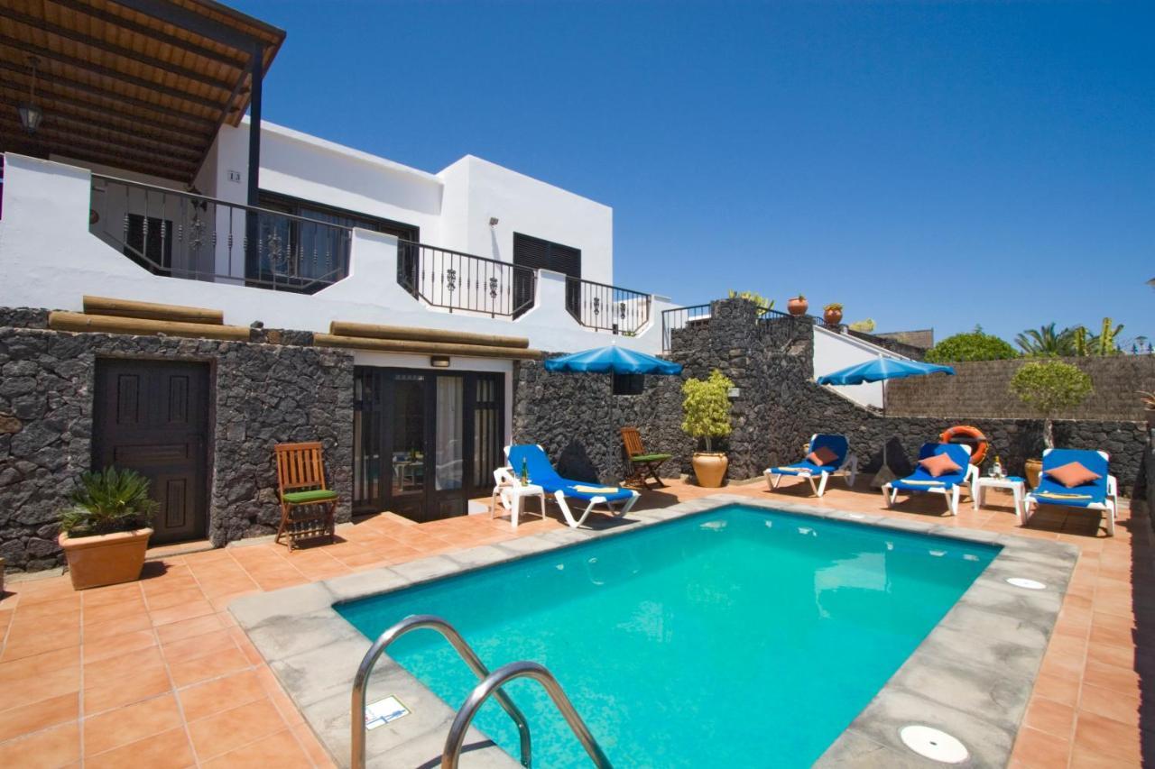4 Bedroom Villa Saturn With Private Heated Pool Puerto del Carmen  Buitenkant foto